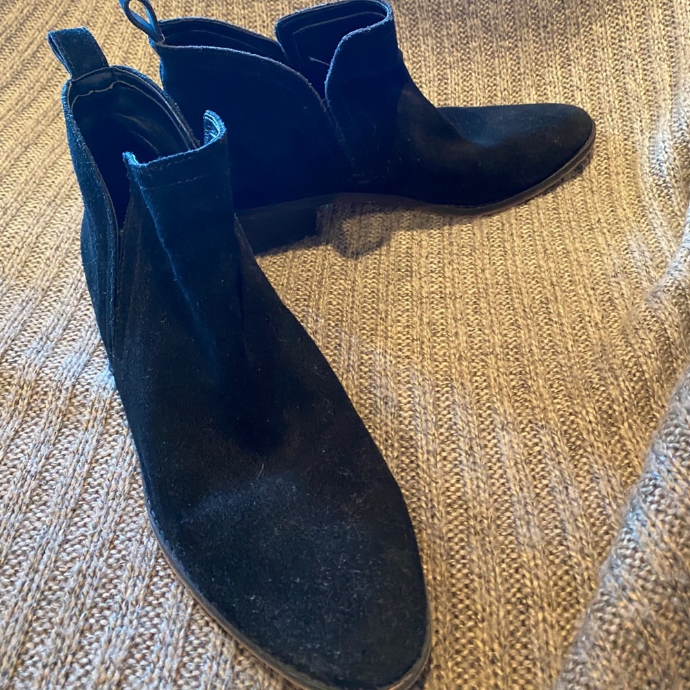 Dolce Vita black suede booties